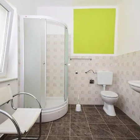 Three Complex With Pool Daire Tribalj