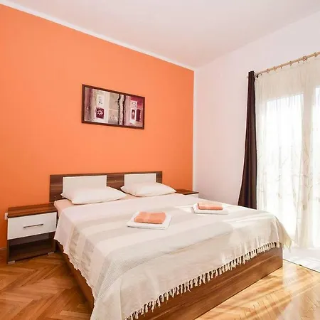 Daire Three Complex With Pool *
